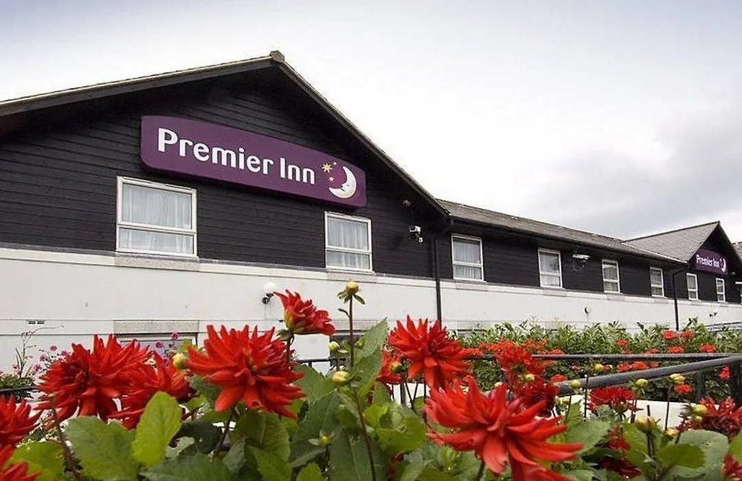 Premier Inn Truro-1
