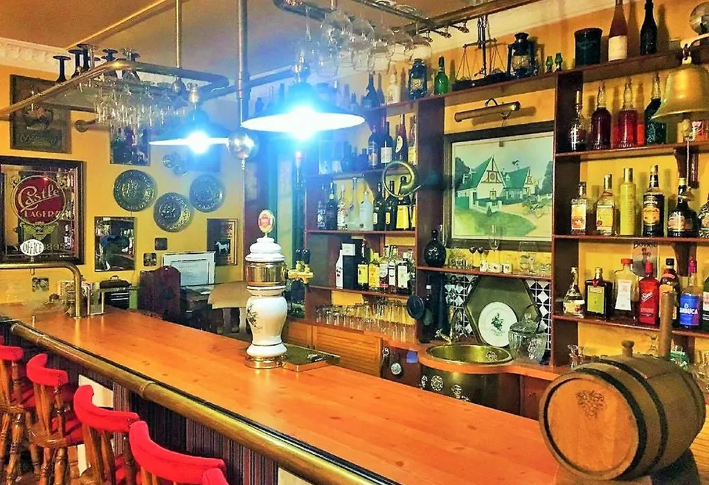 A Pilgrims Rest Guest House In Graskop-1