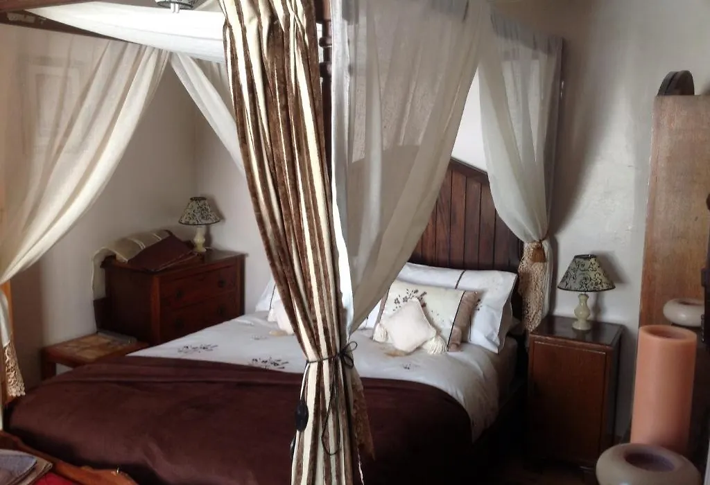 Alice Guest House-1