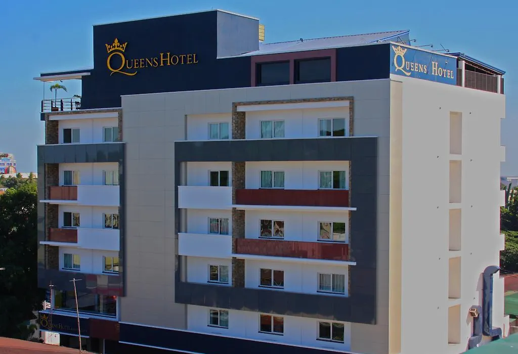 Queens Hotel Angeles City-1