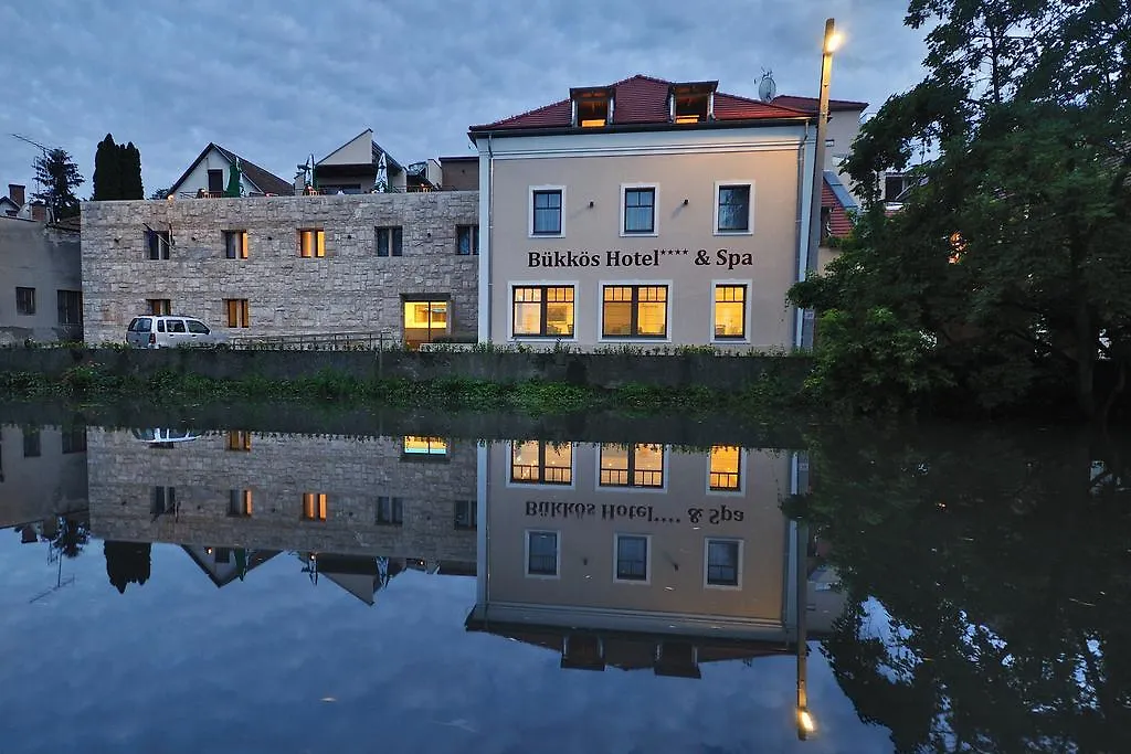 Buekkoes Hotel & Spa-1
