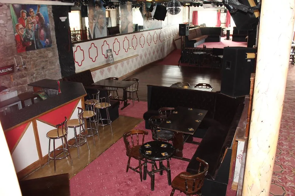 Middlegate Hotel-1