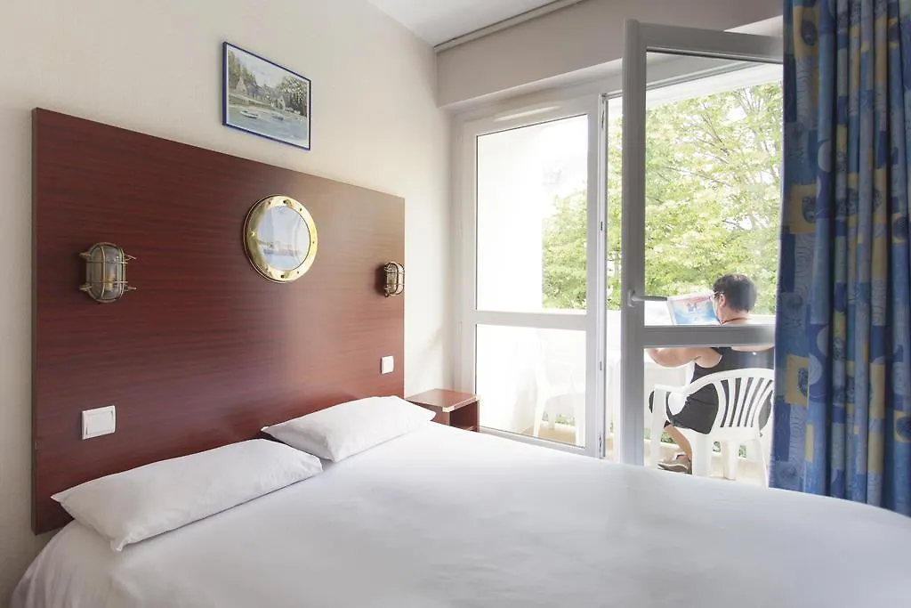 Hotel Les Gens De Mer La Rochelle-1