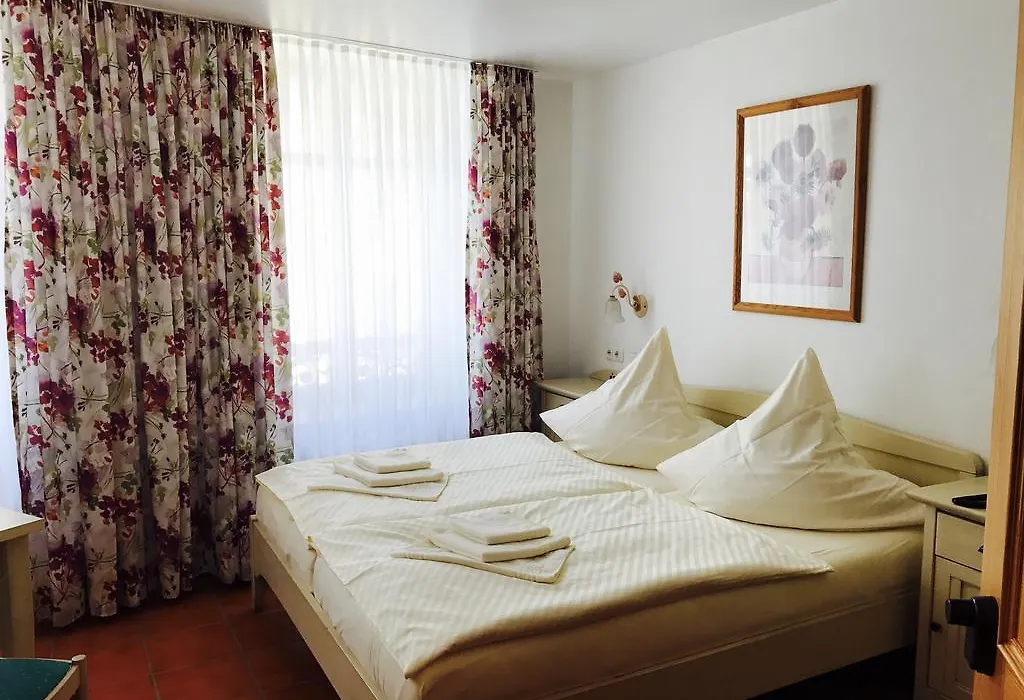 Hotel Ratskeller-1