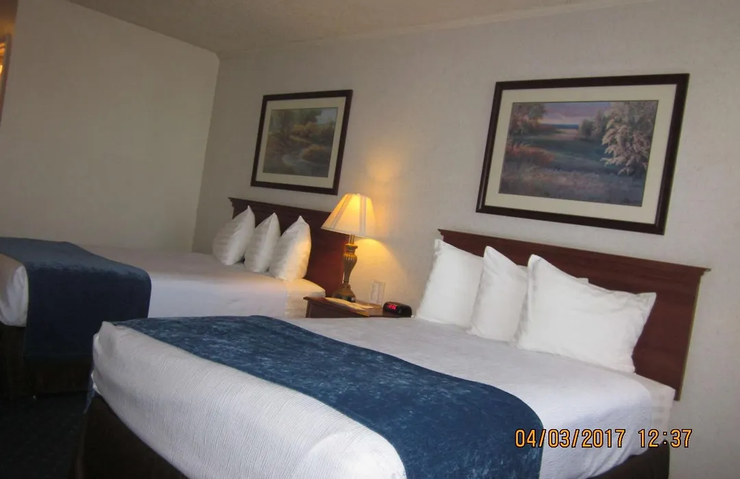 Trailside Inn-1
