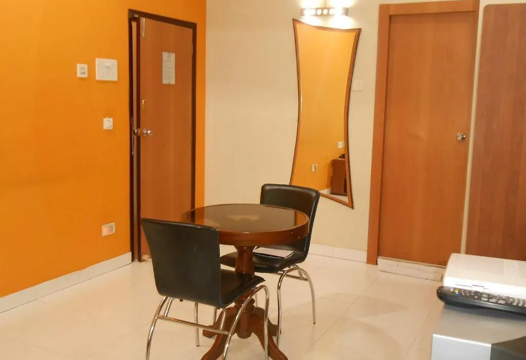 Hotel Housez 43-1