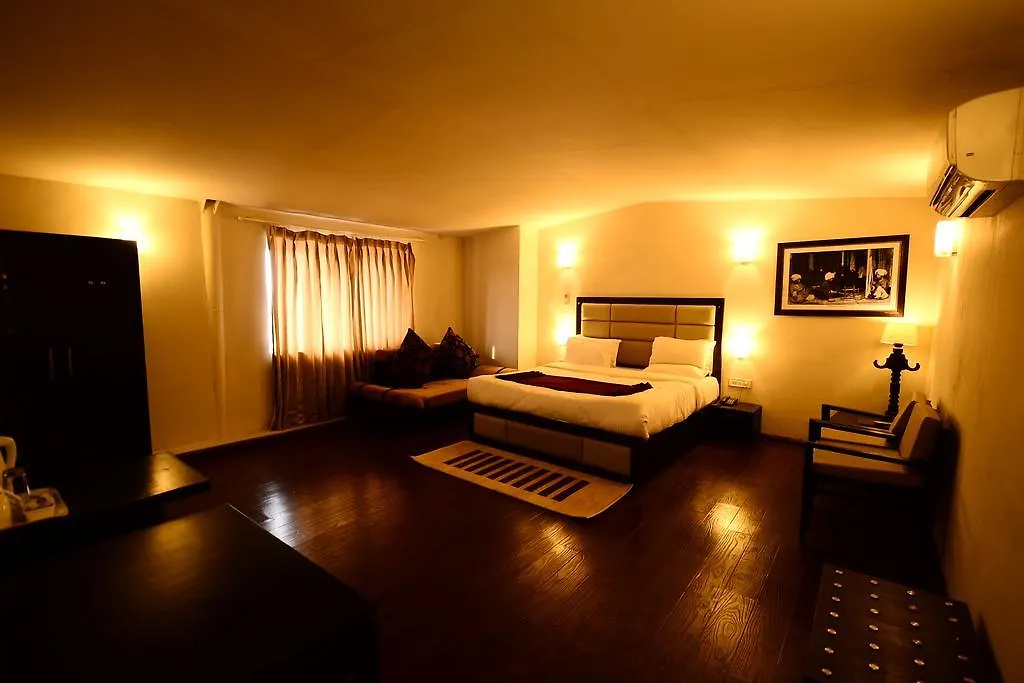 Hotel Aksa-1
