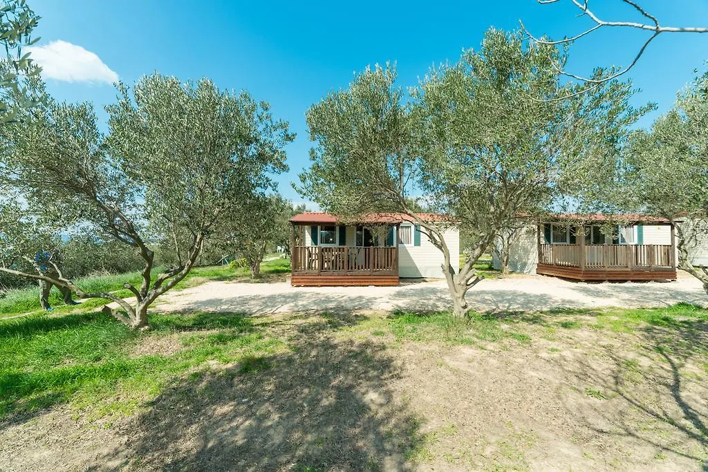 Mobile Homes Plava Laguna-1