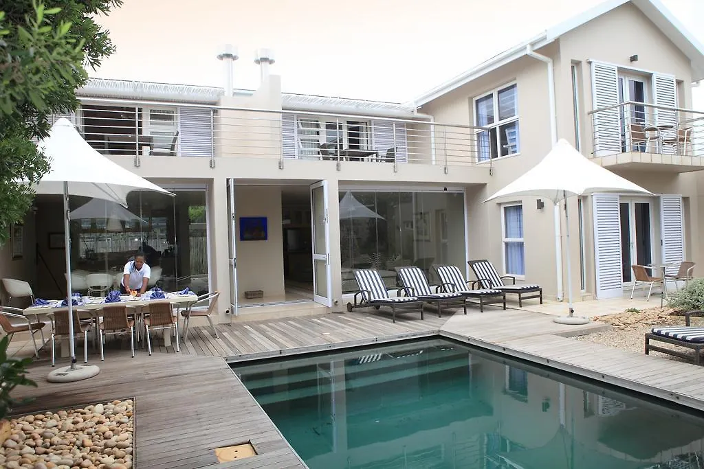 Starfish Guest Lodge-1