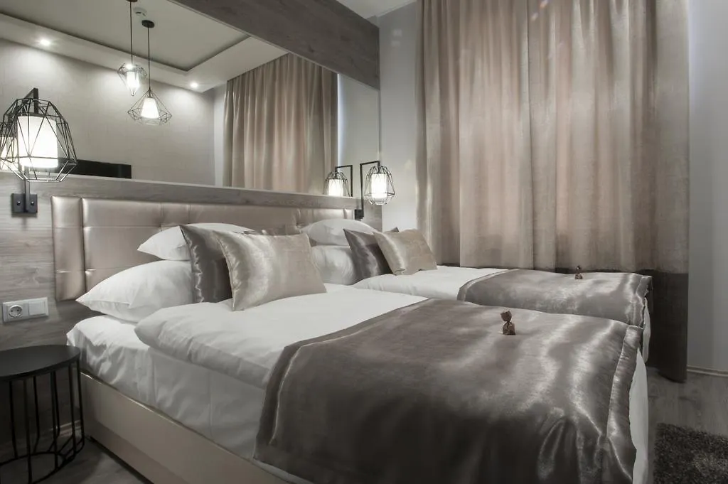 Hotel Talizman-1