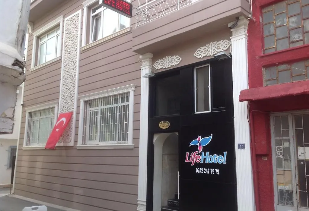 Life Hotel-1