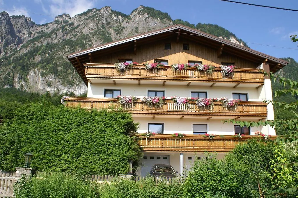 Pension Bergfried-1