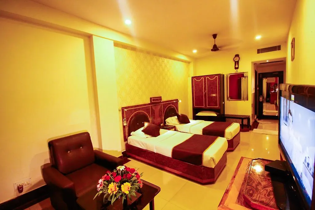 Hotel Rishi Regency-1