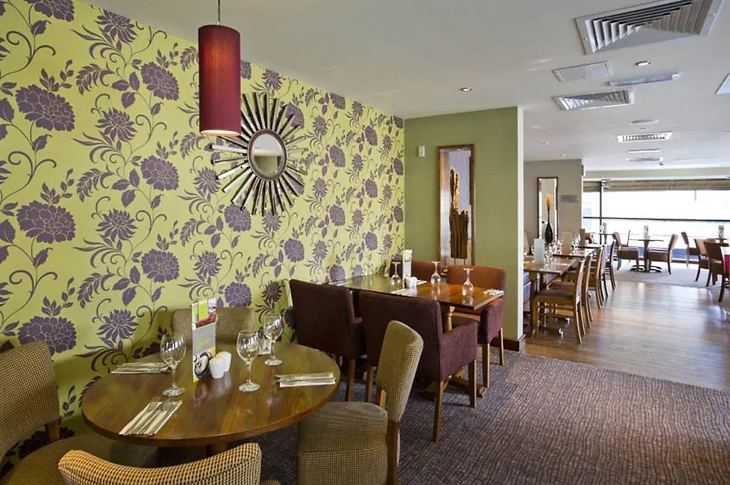 Premier Inn Glasgow City - Buchanan Galleries-1