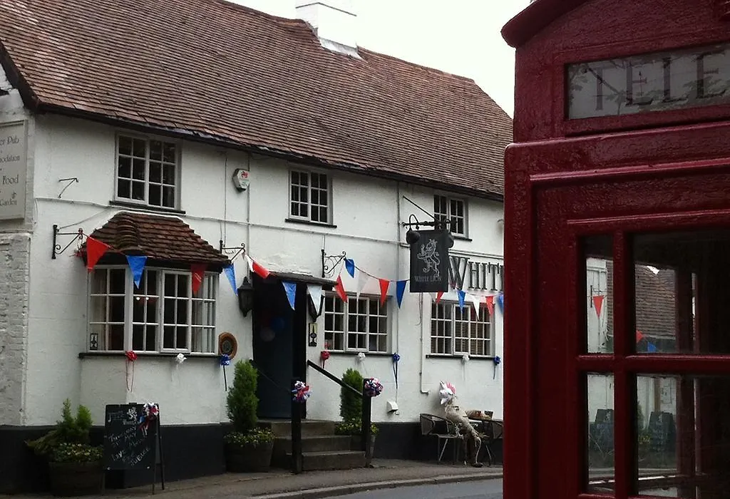 The White Lion Inn-1