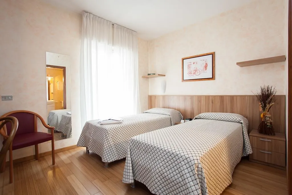 Residence Desenzano-1