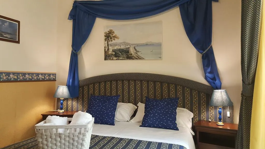 Bed & Breakfast Napoli Centrale-1
