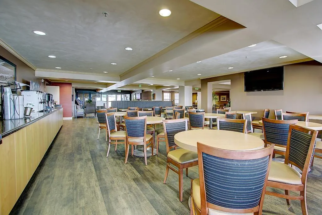 University Guest House And Conference Center-1