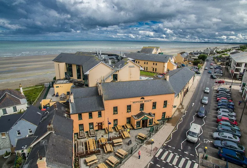 Reddans Of Bettystown Luxury Bed & Breakfast, Restaurant And Bar-1