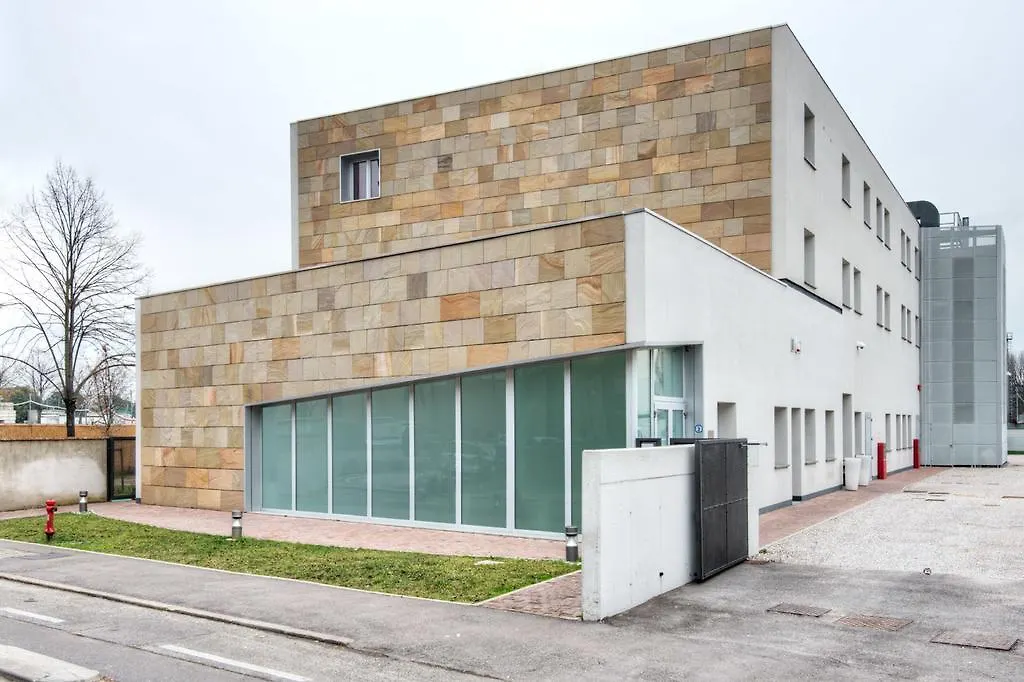 Casa Lucia Valentini Terrani-1