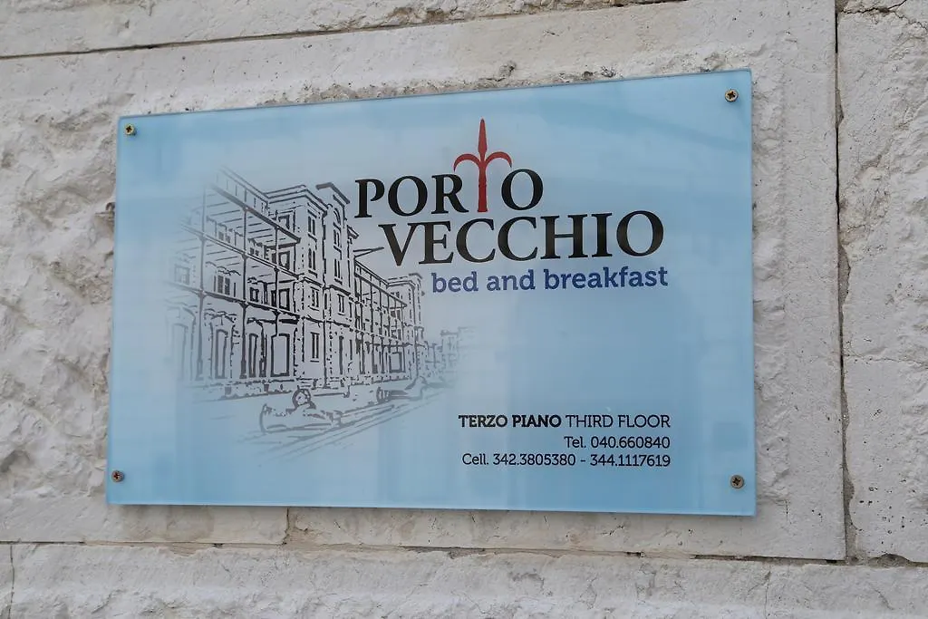 B&B Porto Vecchio Rooms - Stazione Centrale Trieste-1