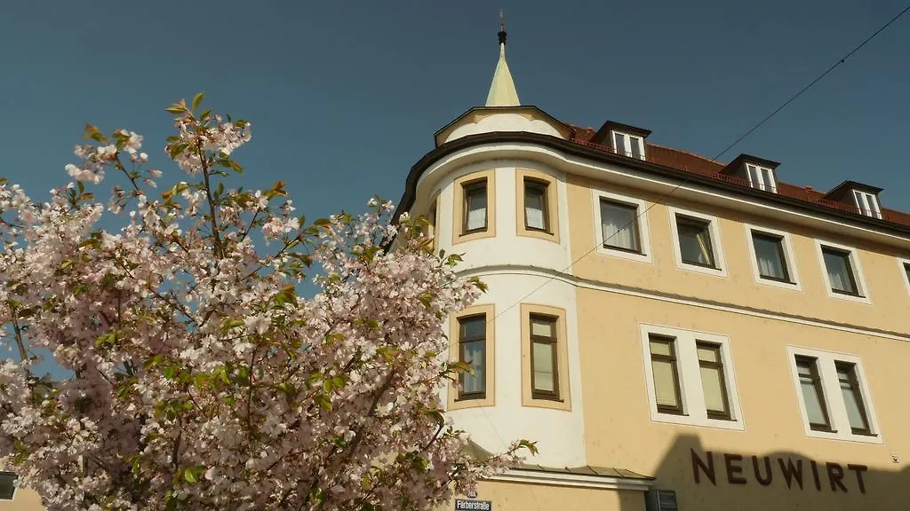Hotel & Brauerei-Gasthof Neuwirt-1