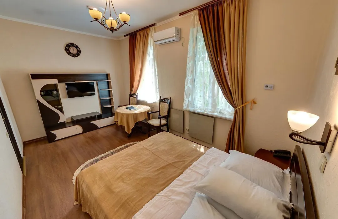 Aleksandria Hotel-1