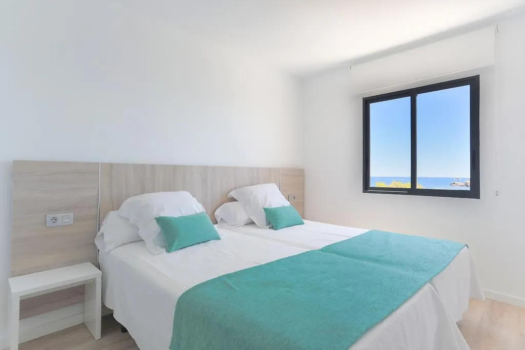 White Apartments - Adults Only-1