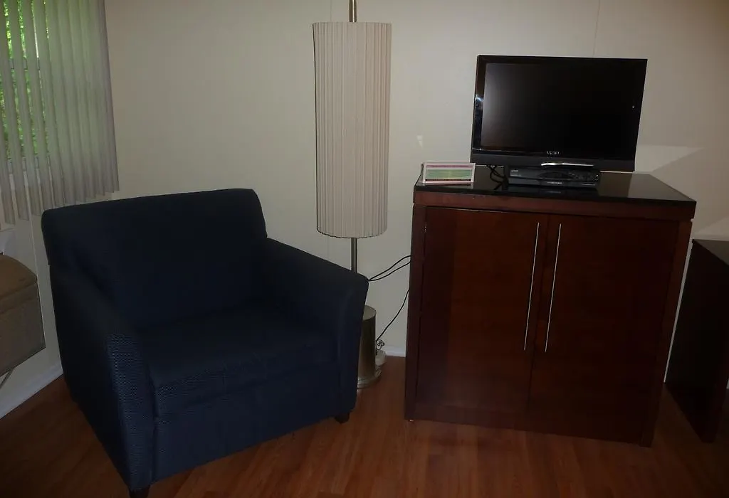 Americas Best Value Inn Highland-Poughkeepsie-1