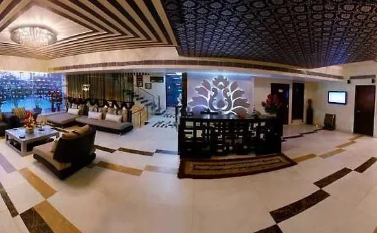 The Grand Hotel Bizzotel-1