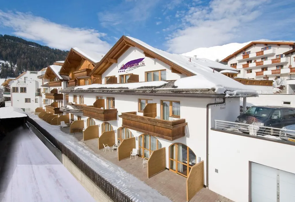 Hotel Amadeus Micheluzzi-1