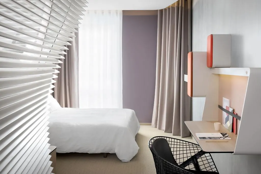 Okko Hotels Grenoble Centre-1