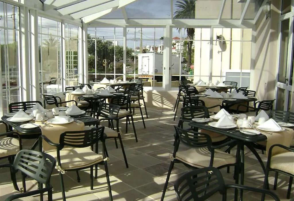 The Calders Hotel & Conference Centre-1