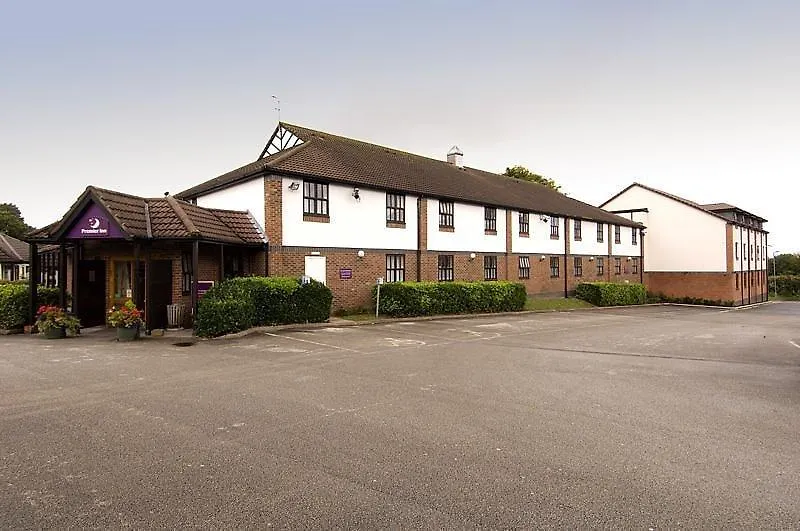 Premier Inn Wirral - Heswall-1