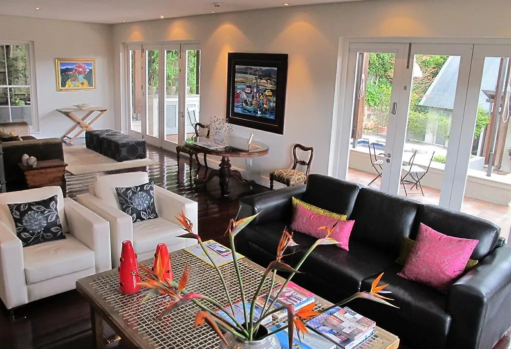 Four Rosmead Boutique Guesthouse-1