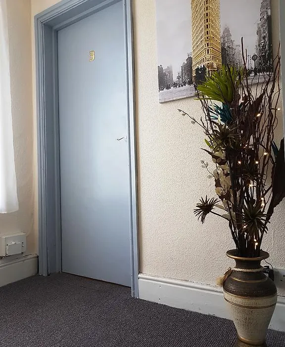 Amber Guesthouse-1