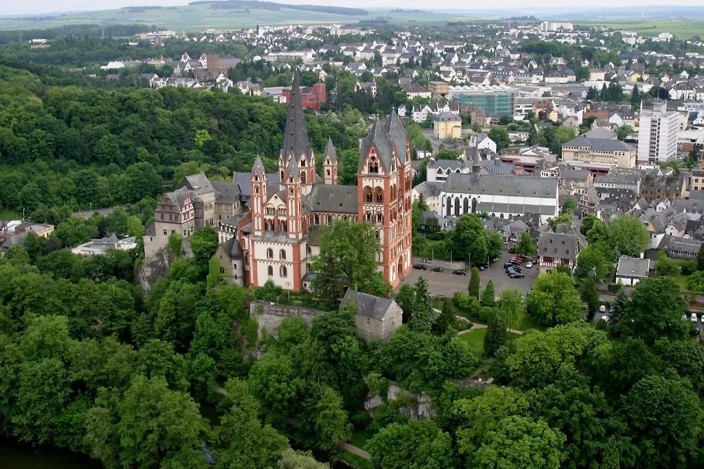 Hotel Gästehaus Priester-1
