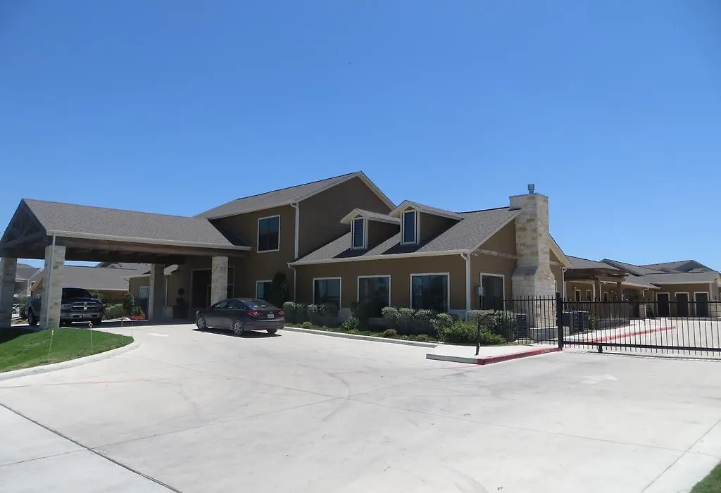 The Lodge At Kenedy-1