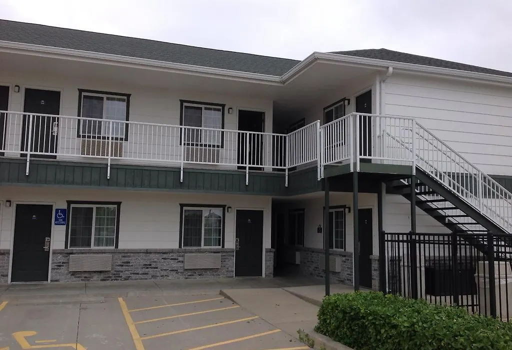 Days Inn By Wyndham Andover-1
