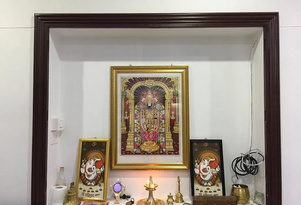 Rams Guest House With Kitchen Near Kochu Veli Railway Station & Lulu Mall-1