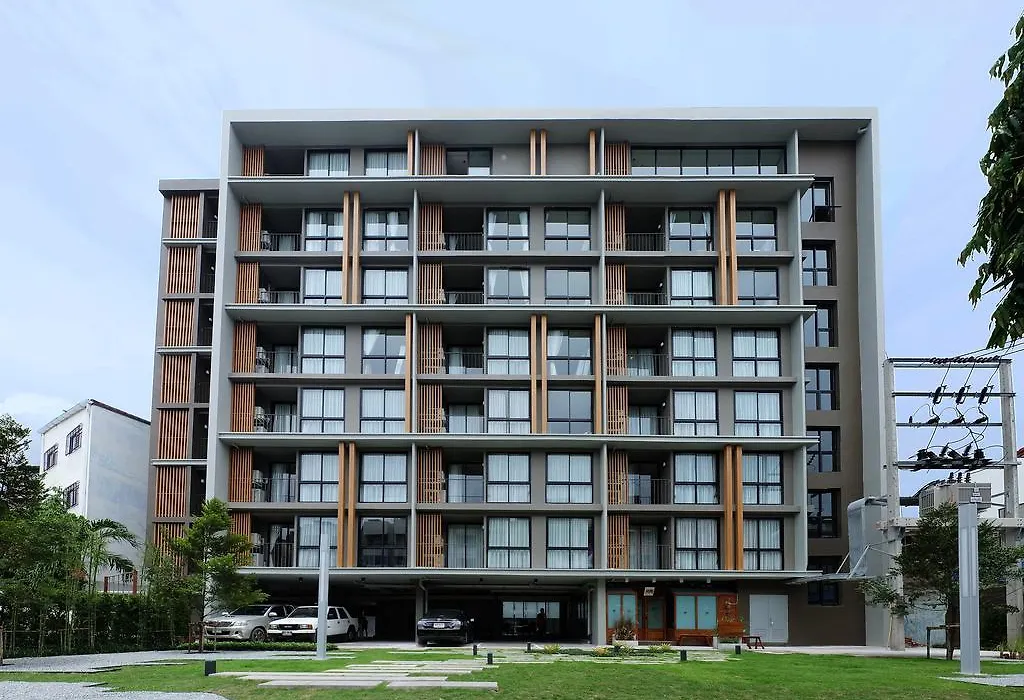 Madera Residence Sriracha-1