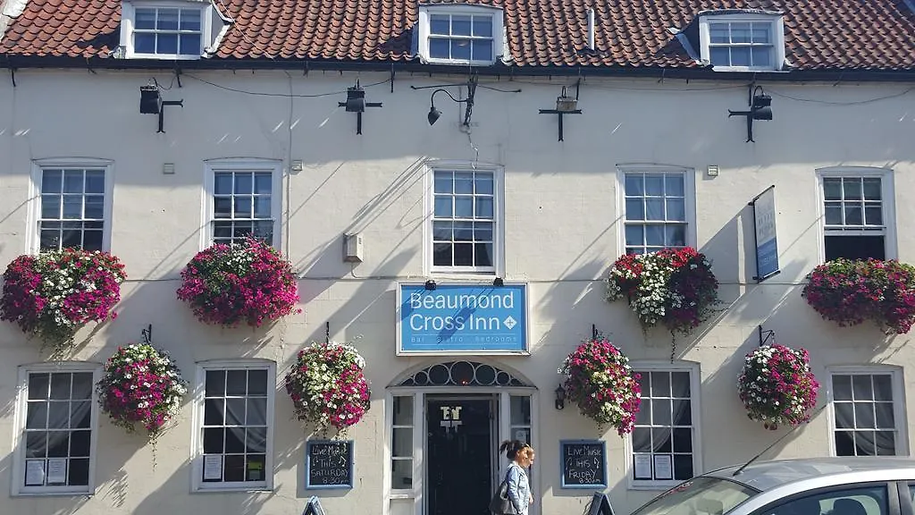 Beaumond Cross Inn-1