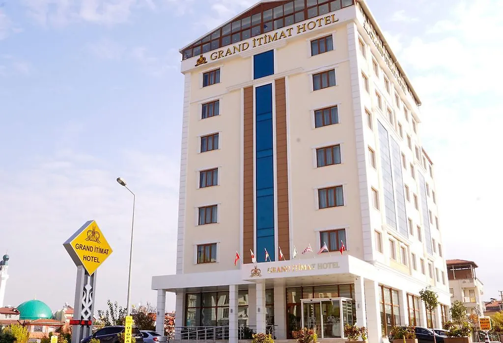Grand Itimat Hotel-1