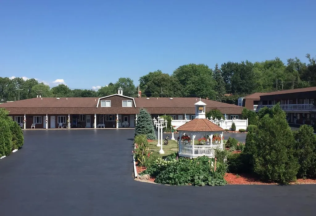 Lockport Inn And Suites-1