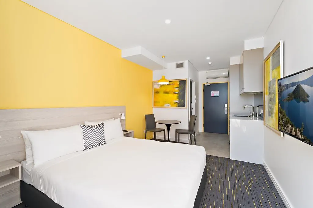 Value Suites Green Square-1