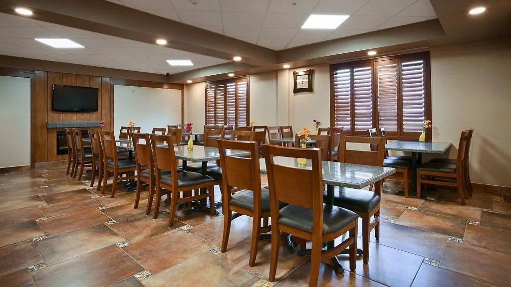 Days Inn By Wyndham Redwater-1