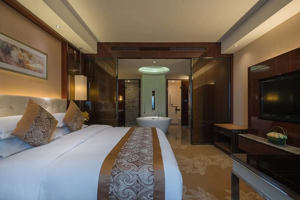 Happiness Hotel-1