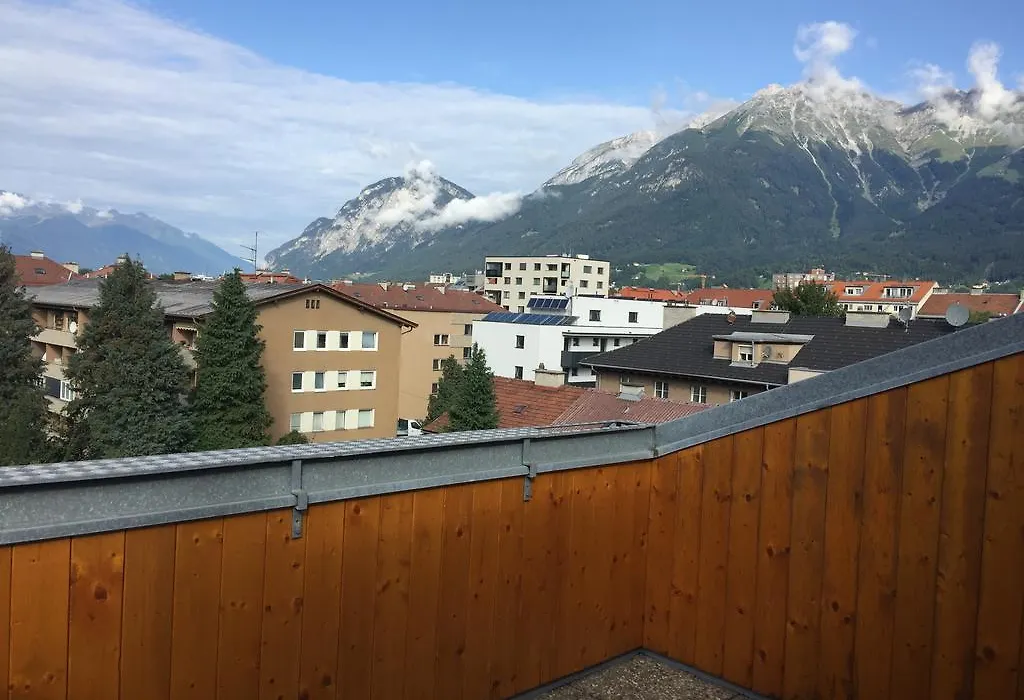 Binders Budget City-Mountain Hotel-1