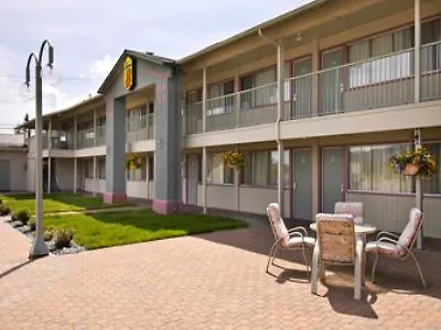 Park Inn By Radisson, Quesnel-1