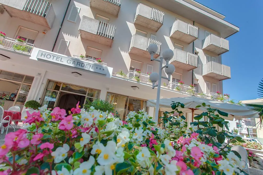 Hotel Garden - Parking Included-1